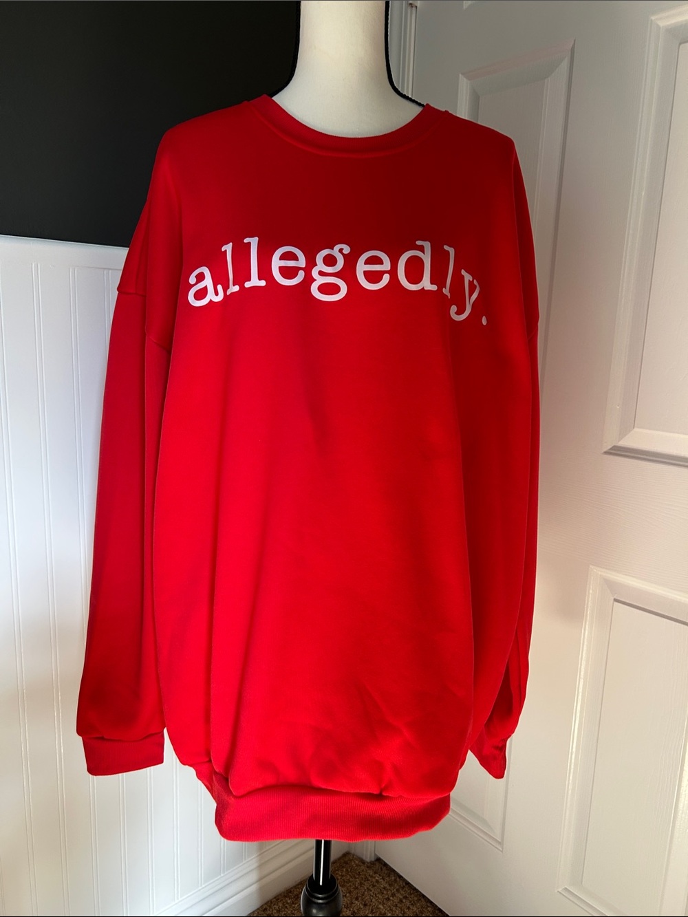Sweatshirt